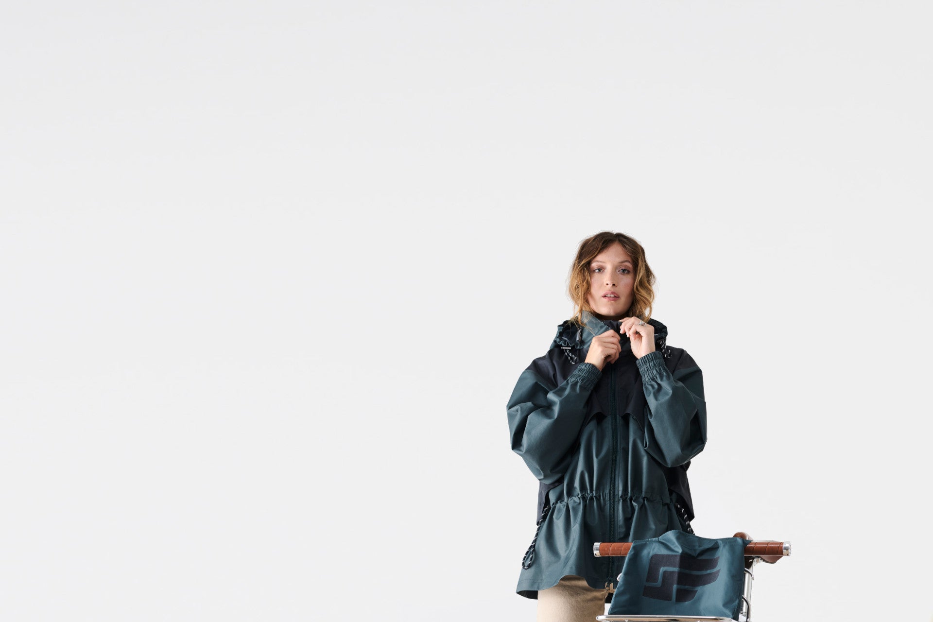 MANTEAUX & VESTES FEMME.