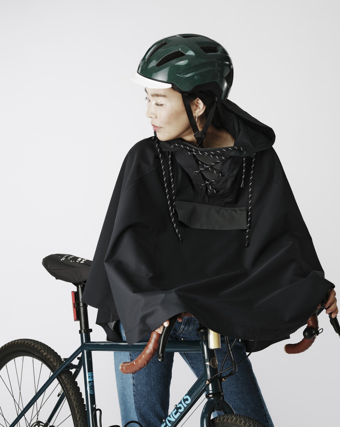 Friday Ride - Casque de vélo lumineux ALIX 001.