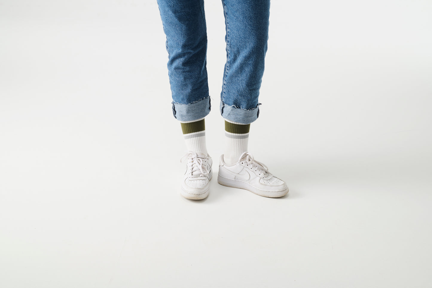 JOE 002 sock pack. white