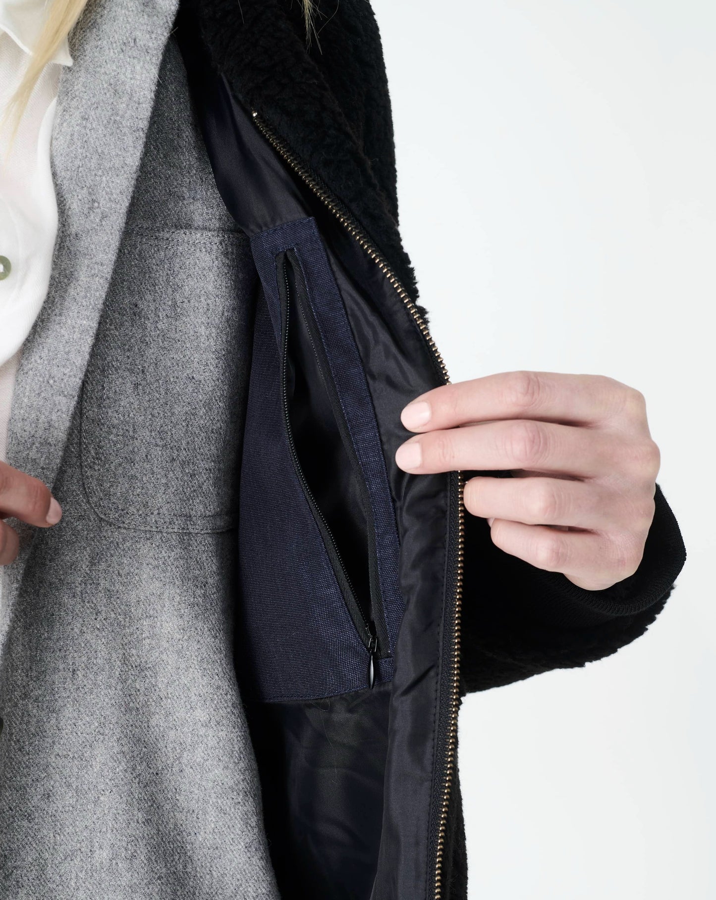 CAMILLE 001 fleece jacket. - Sponsored