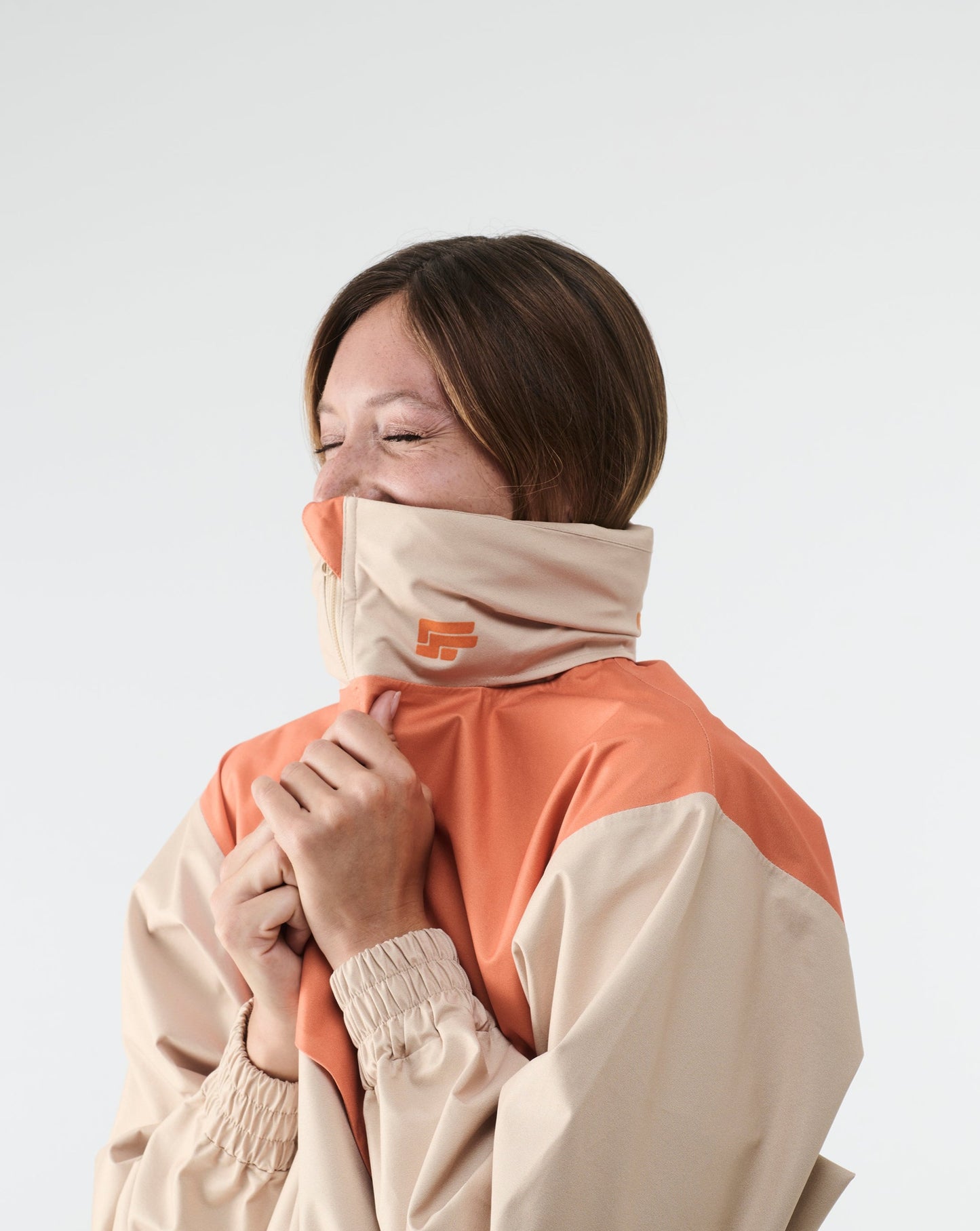 coupe-vent-impermeable-beige-orange-col