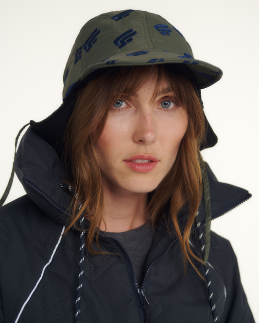 Casquette NÉO 001.