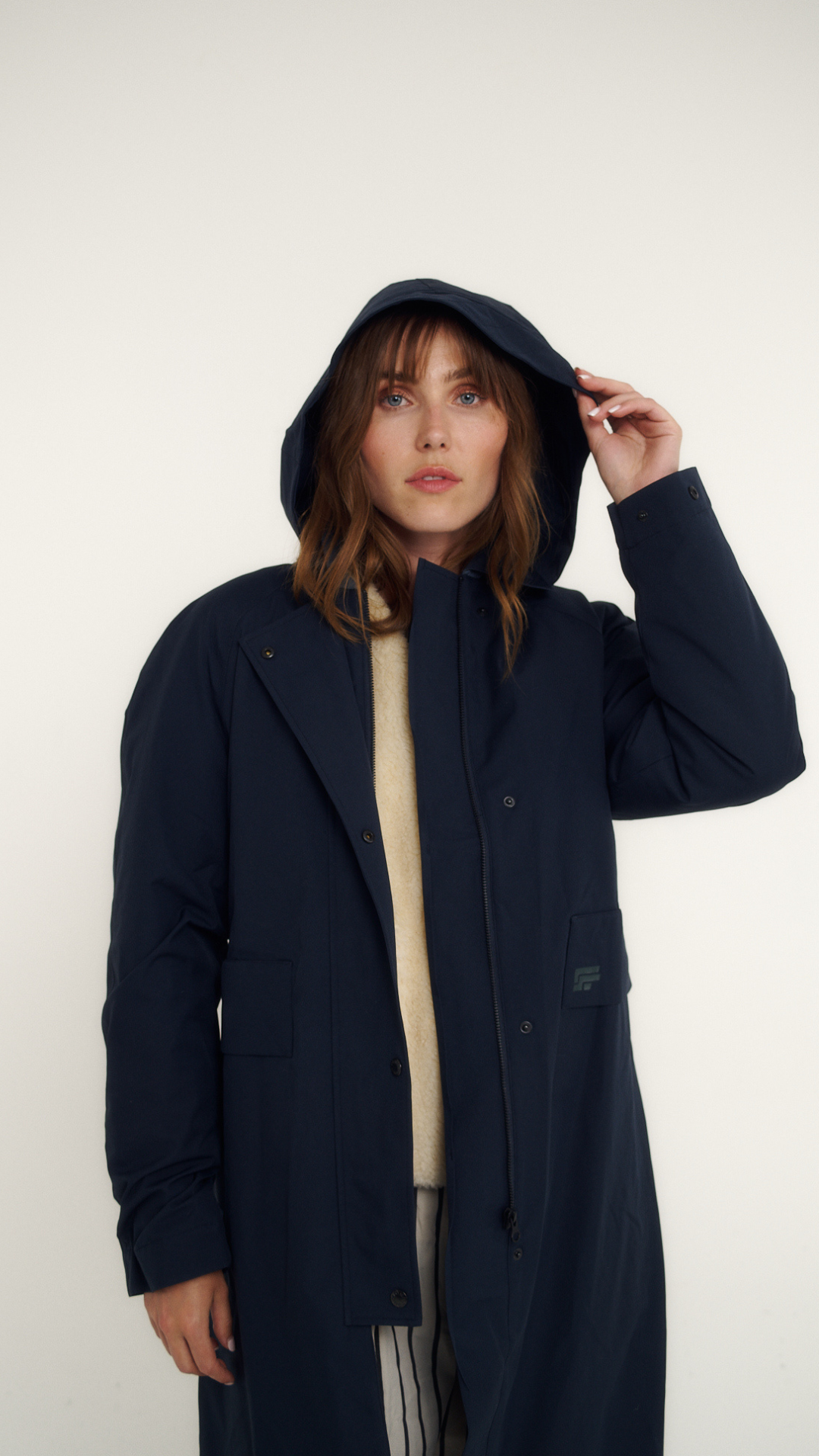 BILLIE 003 multi-length waterproof trench coat.