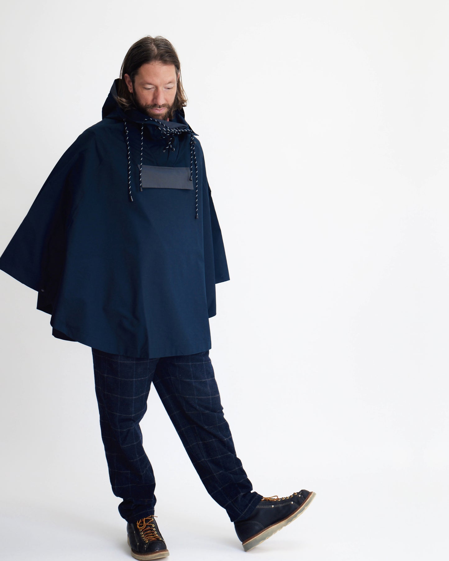 LOU V02 rain cape