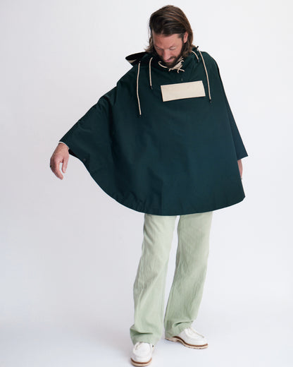 LOU V02 rain cape