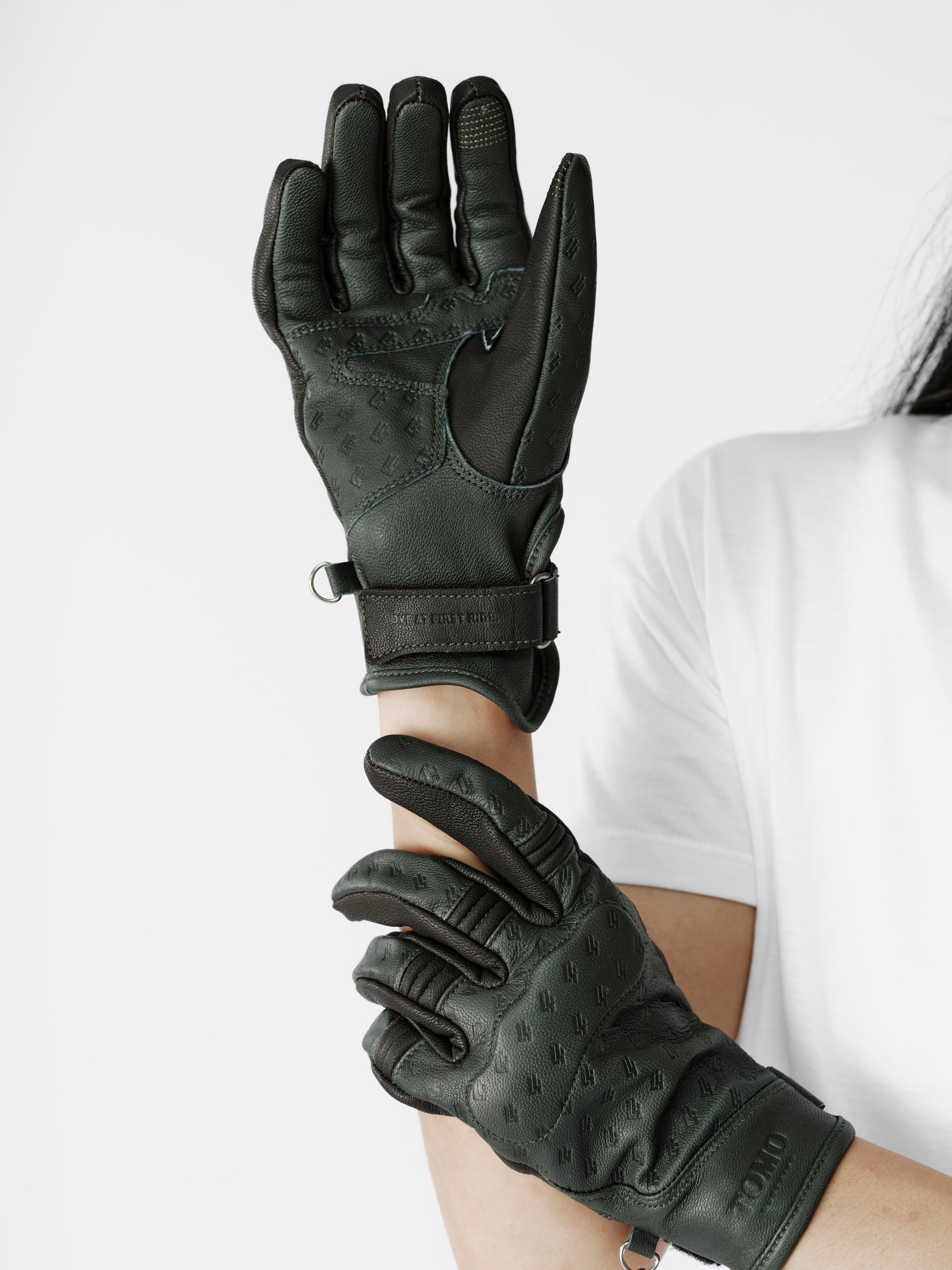 gants homologue respirant TOMO Clothing