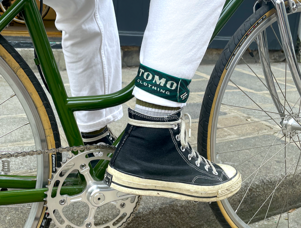 VIC trouser cincher - Bottle green – TOMO Clothing